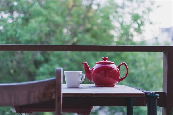 Whimsical Gardenって何？遊び心あふれる庭の作り方とDIYアイデア5選